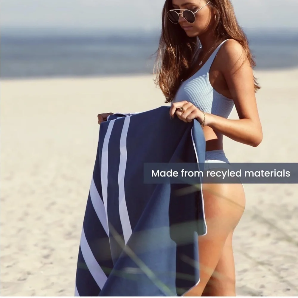 Brand New Microfiber Beach Towel Sandfree Quick Dry Blue White Stripes Vacation